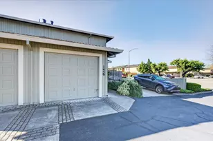 1459 Squire Ct, Hollister, CA 95023 - Photo 3