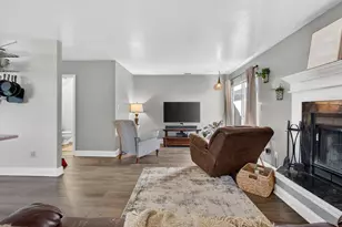 1459 Squire Ct, Hollister, CA 95023 - Photo 17