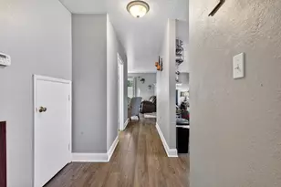 1459 Squire Ct, Hollister, CA 95023 - Photo 5