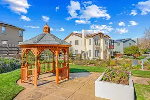 2 Donner St, San Juan Bautista, CA 95045 - Photo 17