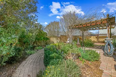 2 Donner St, San Juan Bautista, CA 95045 - Photo 25