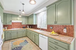 2 Donner St, San Juan Bautista, CA 95045 - Photo 9