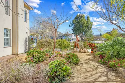 2 Donner St, San Juan Bautista, CA 95045 - Photo 3