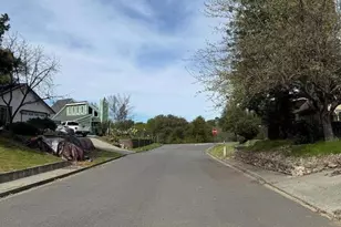 1010 Arroyo Lindo Ct, Napa, CA 94558 - Photo 41