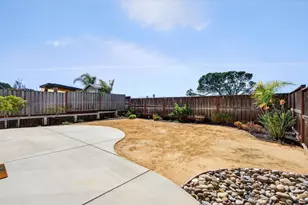 408 Tanoak St, Hollister, CA 95023 - Photo 41