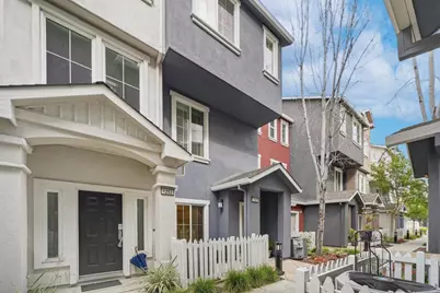 1247 Arabica Ter, San Jose, CA 95126 - Photo 3