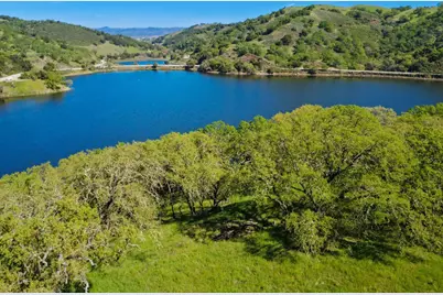 17556 Chesbro Lake Dr, Morgan Hill, CA 95037 - Photo 3