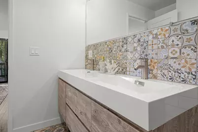 52 Jackson St, Los Gatos, CA 95030 - Photo 37