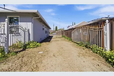 1360 Saratoga Ave, San Jose, CA 95129 - Photo 51