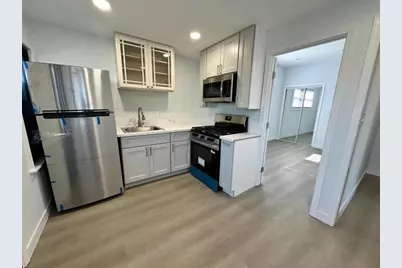 1072 Vine St, San Jose, CA 95110 - Photo 11