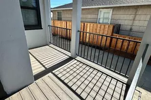 1072 Vine St, San Jose, CA 95110 - Photo 9