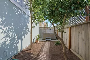 110 Library Ln, Santa Cruz, CA 95062 - Photo 25