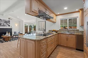 1463 Teresita Dr, San Jose, CA 95129 - Photo 7