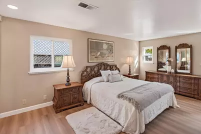 2069 Mayfield Ave, San Jose, CA 95130 - Photo 13