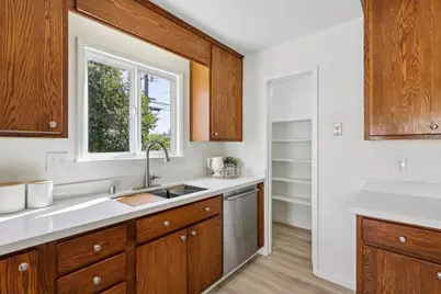 4930 Dickinson Dr, San Jose, CA 95111 - Photo 9