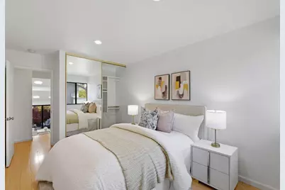 20012 Northcrest Sq, Cupertino, CA 95014 - Photo 17