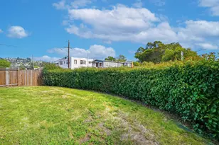 7876 Bancroft Ave, Oakland, CA 94605 - Photo 21