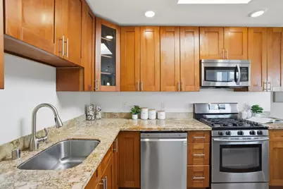 207 Rockwood Dr, South San Francisco, CA 94080 - Photo 21