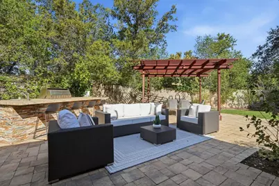 1315 Bright Oaks Ct, Los Altos, CA 94024 - Photo 37