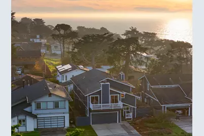 266 6th St, Montara, CA 94037 - Photo 3