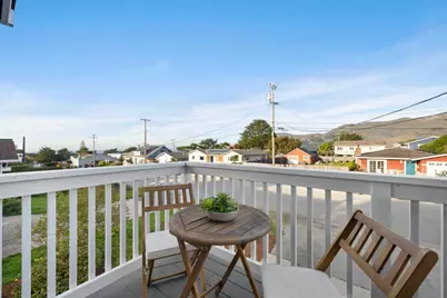 266 6th St, Montara, CA 94037 - Photo 13