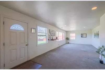 9340 Pollock Ln, Salinas, CA 93907 - Photo 9