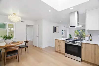 629 Pilgrim Dr, Foster City, CA 94404 - Photo 11