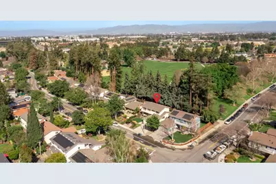 880 Russet Dr, Sunnyvale, CA 94087 - Photo 3