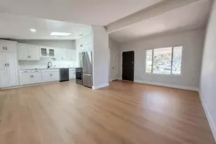 27723 Foxlane Dr, Canyon Country, CA 91351 - Photo 3