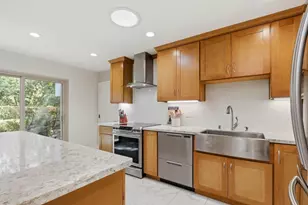 8484 Grenache Ct, San Jose, CA 95135 - Photo 5