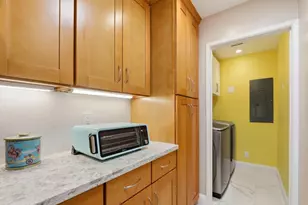 8484 Grenache Ct, San Jose, CA 95135 - Photo 7