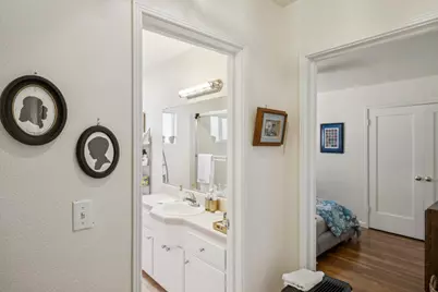 674 Bryson Ave, Palo Alto, CA 94306 - Photo 13