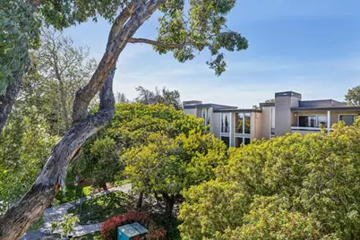 1061 Beach Park Blvd 307, Foster City, CA 94404 - Photo 23