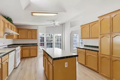 1085 Tasman Dr 620, Sunnyvale, CA 94089 - Photo 13