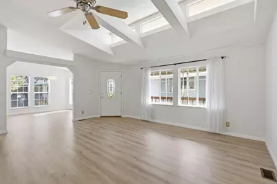 1085 Tasman Dr 620, Sunnyvale, CA 94089 - Photo 7