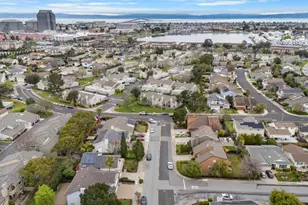 60 Beach Park Blvd, Foster City, CA 94404 - Photo 29