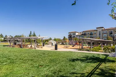 346 Circuit Way, Mountain View, CA 94043 - Photo 43