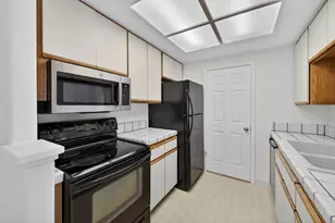 5913 Lake Almanor Dr, San Jose, CA 95123 - Photo 19