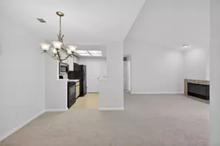 5913 Lake Almanor Dr, San Jose, CA 95123 - Photo 11