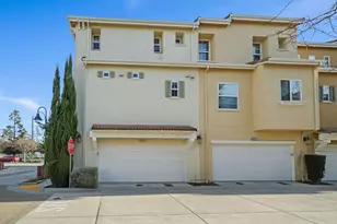 451 Chagall St, Mountain View, CA 94041 - Photo 3