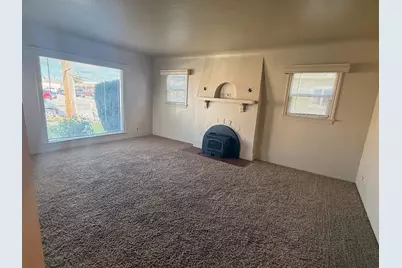 19 West St, Salinas, CA 93901 - Photo 5