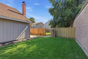 2570 Downing Ave, San Jose, CA 95128 - Photo 41