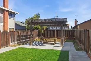 2570 Downing Ave, San Jose, CA 95128 - Photo 47