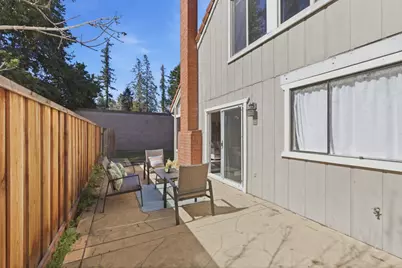 2570 Downing Ave, San Jose, CA 95128 - Photo 37