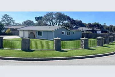 9460 S Century Oak Rd, Salinas, CA 93907 - Photo 1
