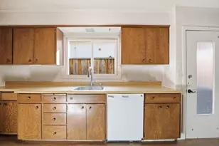 601 Palmer Ln, Menlo Park, CA 94025 - Photo 15