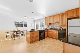 6852 Rainbow Dr, San Jose, CA 95129 - Photo 11