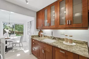 3335 La Mesa Dr 4, San Carlos, CA 94070 - Photo 7