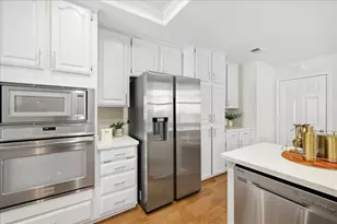 819 Lakeshore Dr., Redwood City, CA 94065 - Photo 17