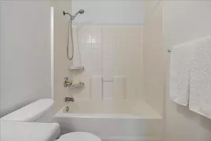 821 Feather Ct, Hollister, CA 95023 - Photo 15